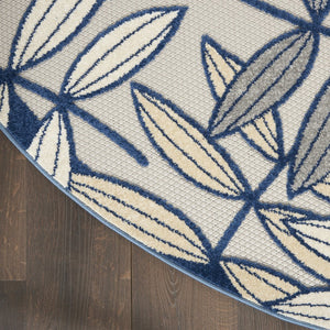 8' X 8' Ivory And Blue Round Indoor Outdoor Area Rug