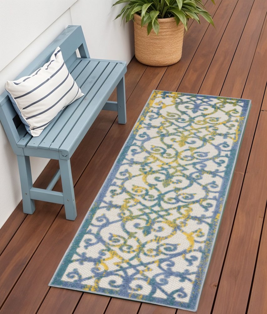 6' Ivory And Blue Indoor Outdoor Area Rug