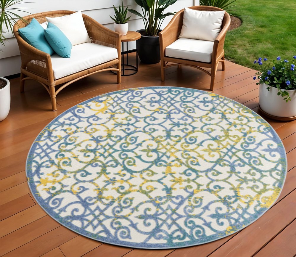 8' X 8' Ivory And Blue Round Indoor Outdoor Area Rug