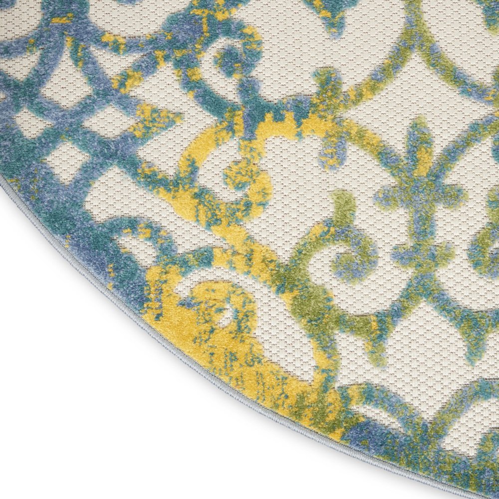 8' X 8' Ivory And Blue Round Indoor Outdoor Area Rug