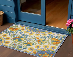 3' X 4' Yellow And Ivory Indoor Outdoor Area Rug