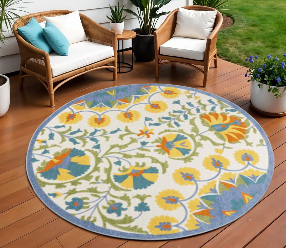 8' X 8' Blue And Yellow Round Indoor Outdoor Area Rug
