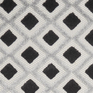 10' Black And White Indoor Outdoor Runner Rug