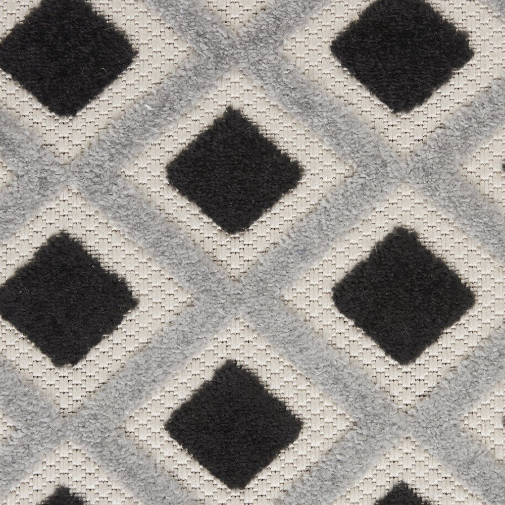 8' Black And White Indoor Outdoor Runner Rug