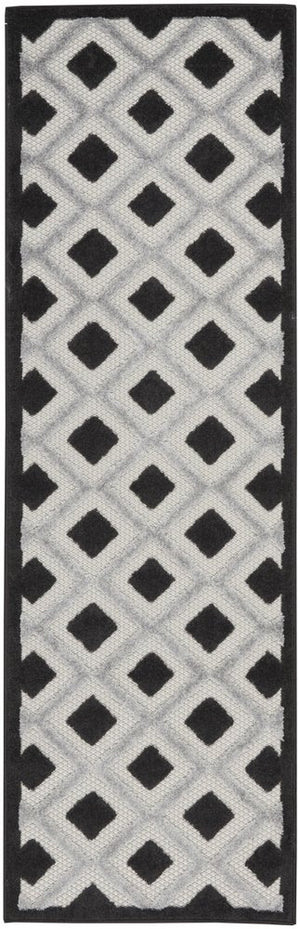 8' Black And White Indoor Outdoor Runner Rug