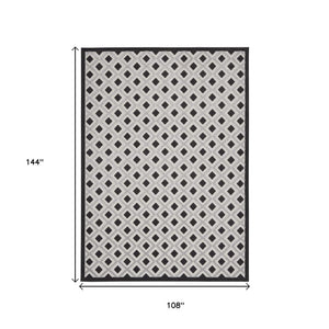 9' X 12' Black And White Indoor Outdoor Area Rug