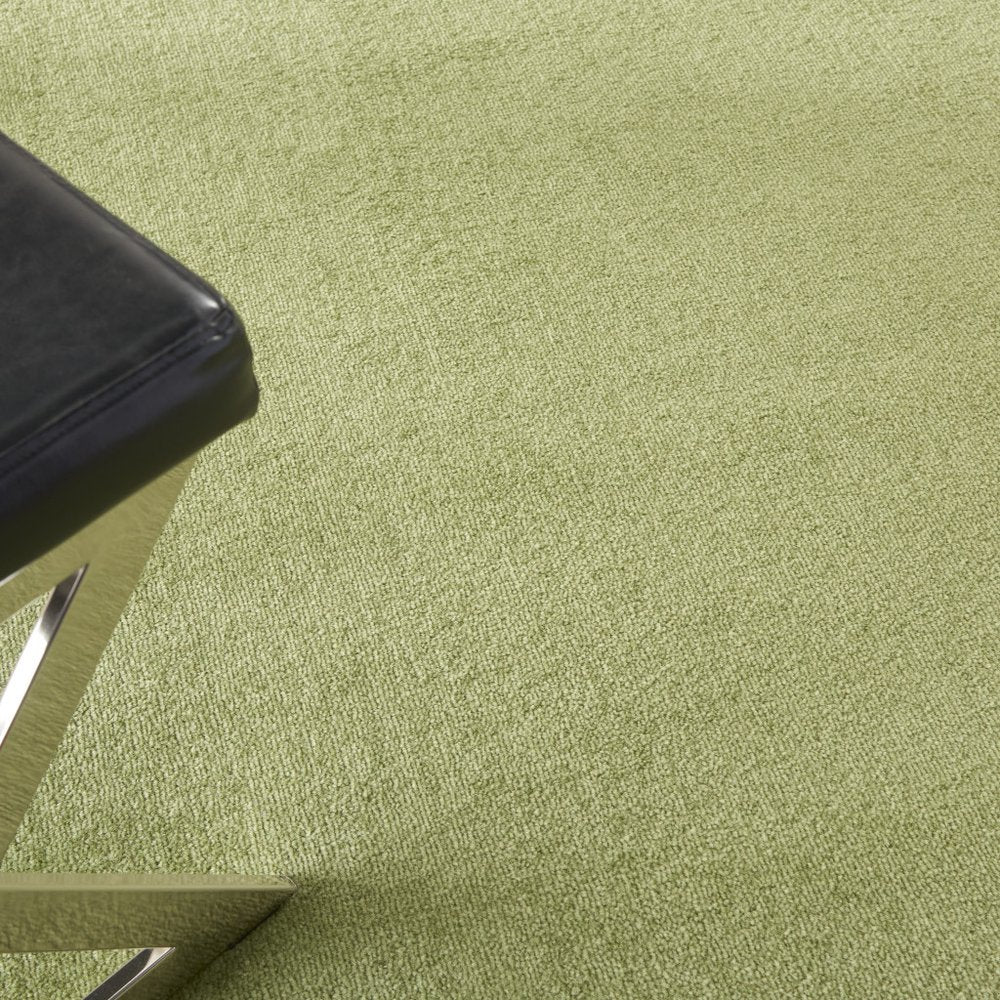 5' X 7' Green Indoor Outdoor Area Rug