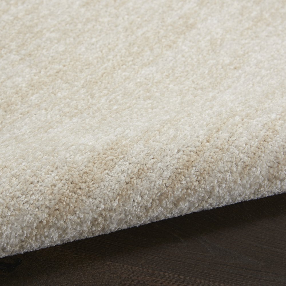 8' Beige And Ivory Indoor Outdoor Runner Rug