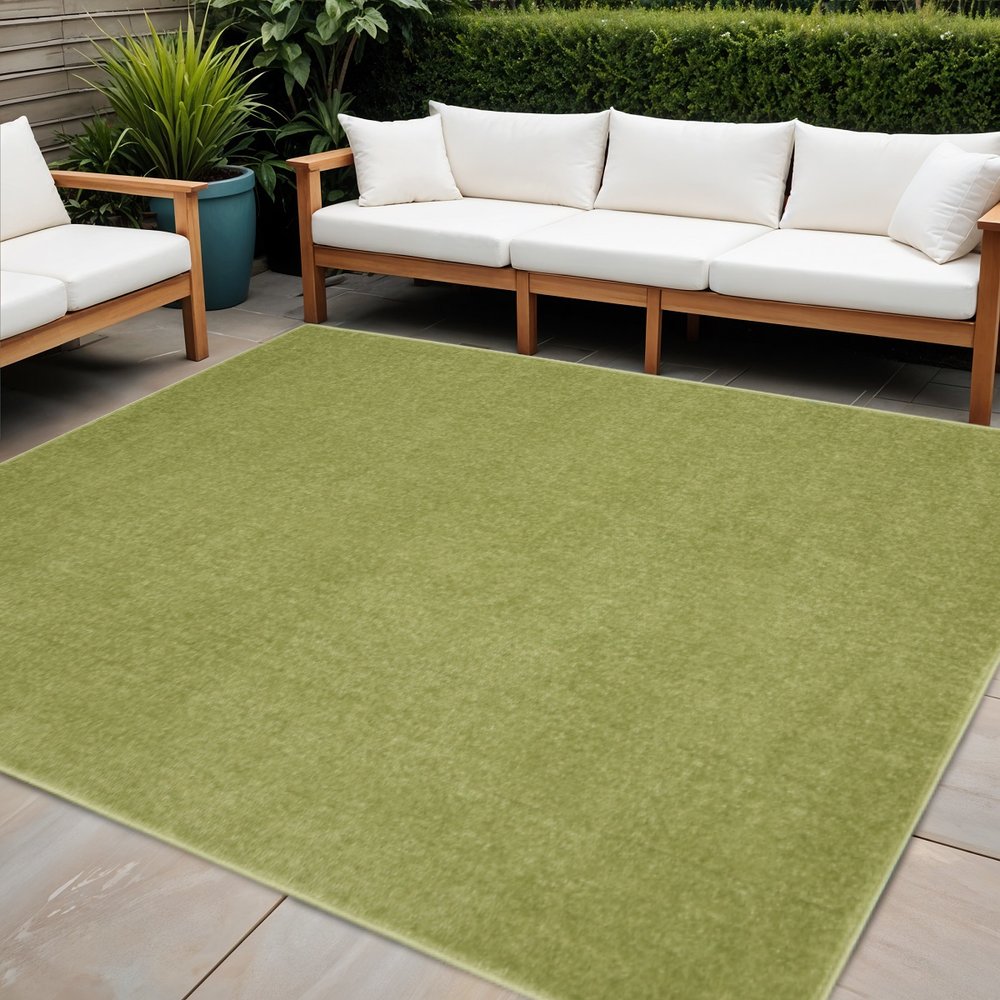 5' X 5' Green Square Indoor Outdoor Area Rug