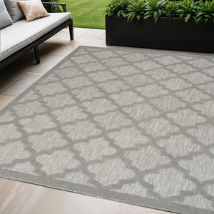 5' X 7' Gray Indoor Outdoor Area Rug