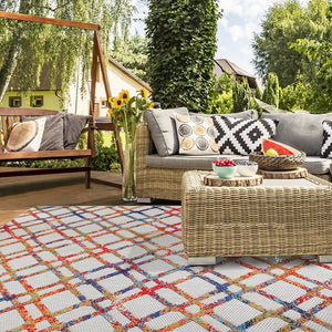 5' X 7' Cream Geometric Stain Resistant Non Skid Indoor Outdoor Area Rug