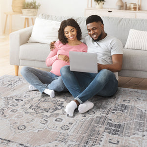 Payas - Medallion Rug by Couch.com