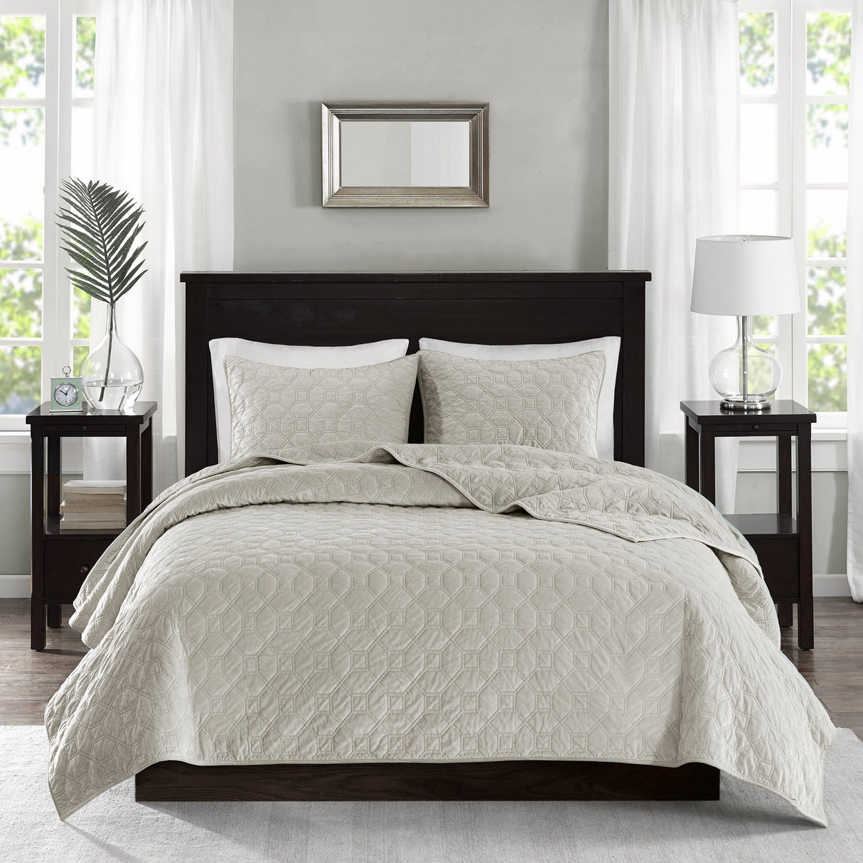 3 Piece Velvet Quilt Set Ivory Full/Queen