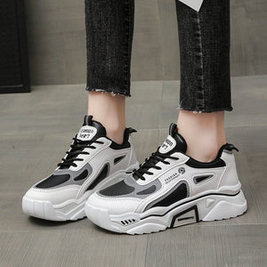 Fashion Spring Reflective Women Sneakers Lace Up Chunky Sneakers Mixed Color Women's Lightweight Casual Everyday Walking Fashion Chunky Sneakers