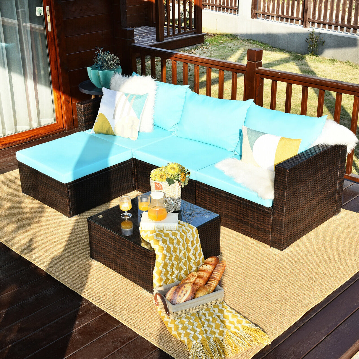 5 Pieces Patio Rattan Sectional Furniture Set with Cushions and Coffee Table -Navy