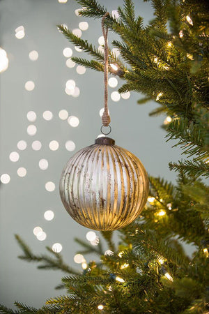 Christmas Ball Ornaments, Glass Decorative Hanging Ball Christmas Tree Ornaments For Holiday Party Decorations (Set of 4) - Silver by Couch.com