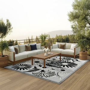 7' X 10' Black And White Floral Stain Resistant Non Skid Area Rug