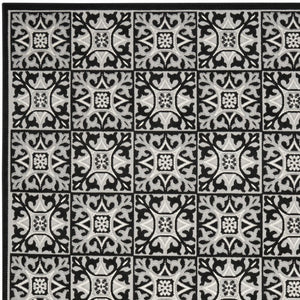 7' X 10' Black And White Fleur De Lis Stain Resistant Non Skid Area Rug
