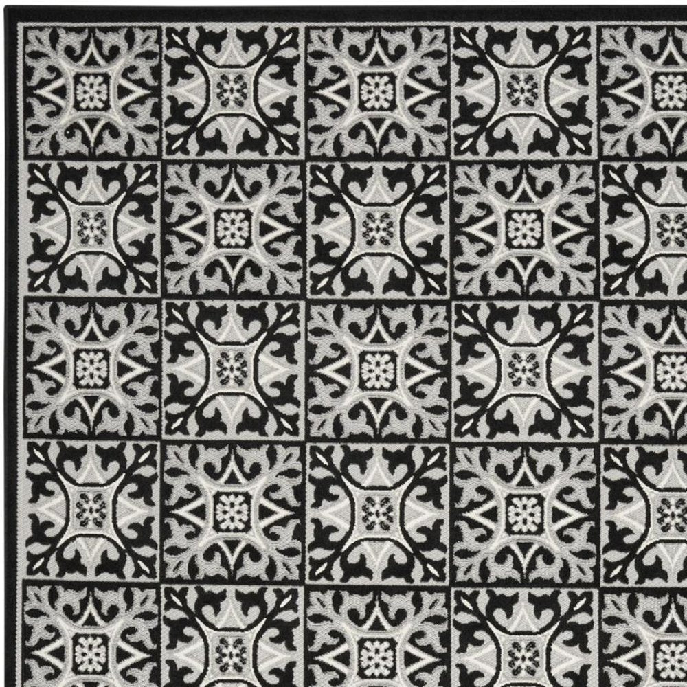 8' X 11' Black and White Geometric Non Skid Indoor Outdoor Area Rug