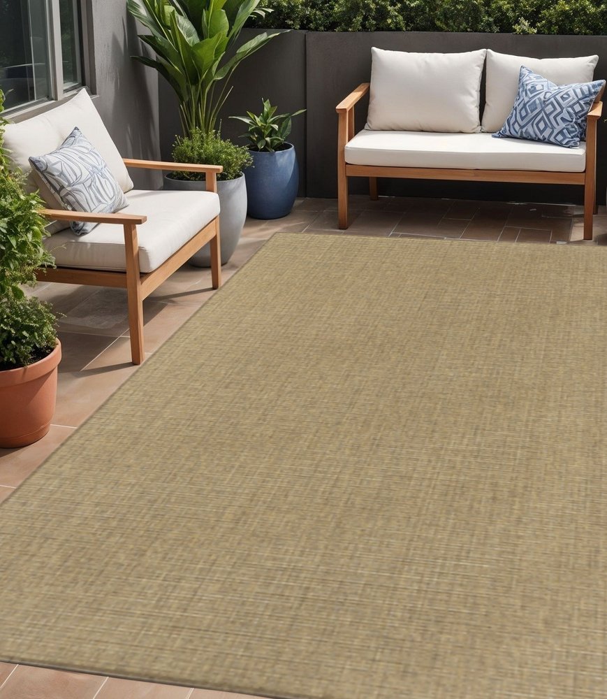 5' X 8' Tan Stain Resistant Indoor Outdoor Area Rug