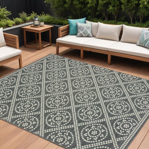 9' X 13' Gray and Ivory Geometric Stain Resistant Indoor Outdoor Area Rug