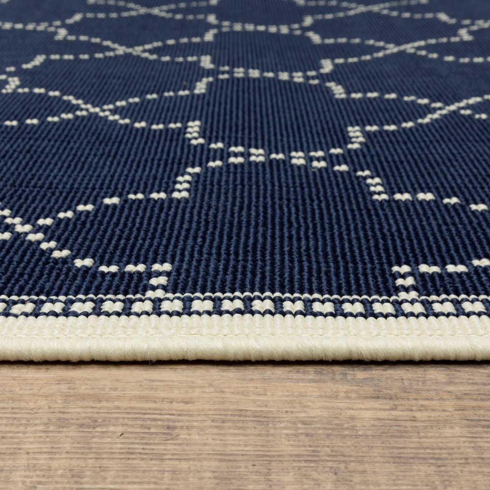 4' X 6' Blue and Ivory Geometric Stain Resistant Indoor Outdoor Area Rug