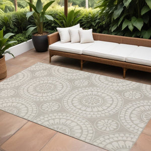 8' x 10' Gray and Ivory Geometric Stain Resistant Indoor Outdoor Area Rug