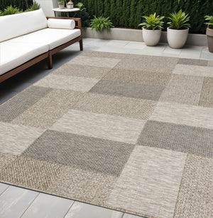 5' X 7' Gray Geometric Handmade Indoor Outdoor Area Rug