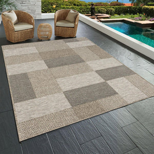 5' X 7' Gray Geometric Handmade Indoor Outdoor Area Rug