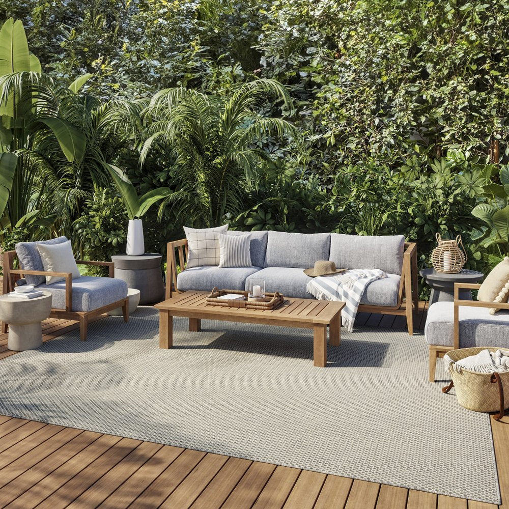 8' X 10' Ivory And Silver Indoor Outdoor Area Rug