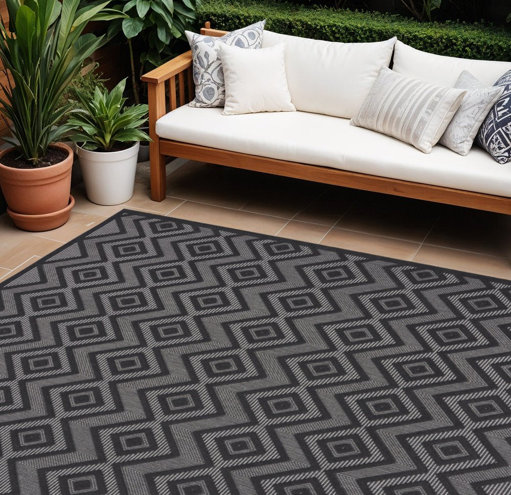 9' X 12' Charcoal And Gray Indoor Outdoor Area Rug
