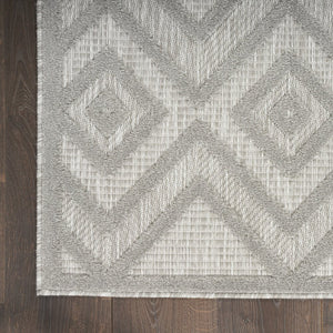 9' X 12' Gray And Silver Indoor Outdoor Area Rug