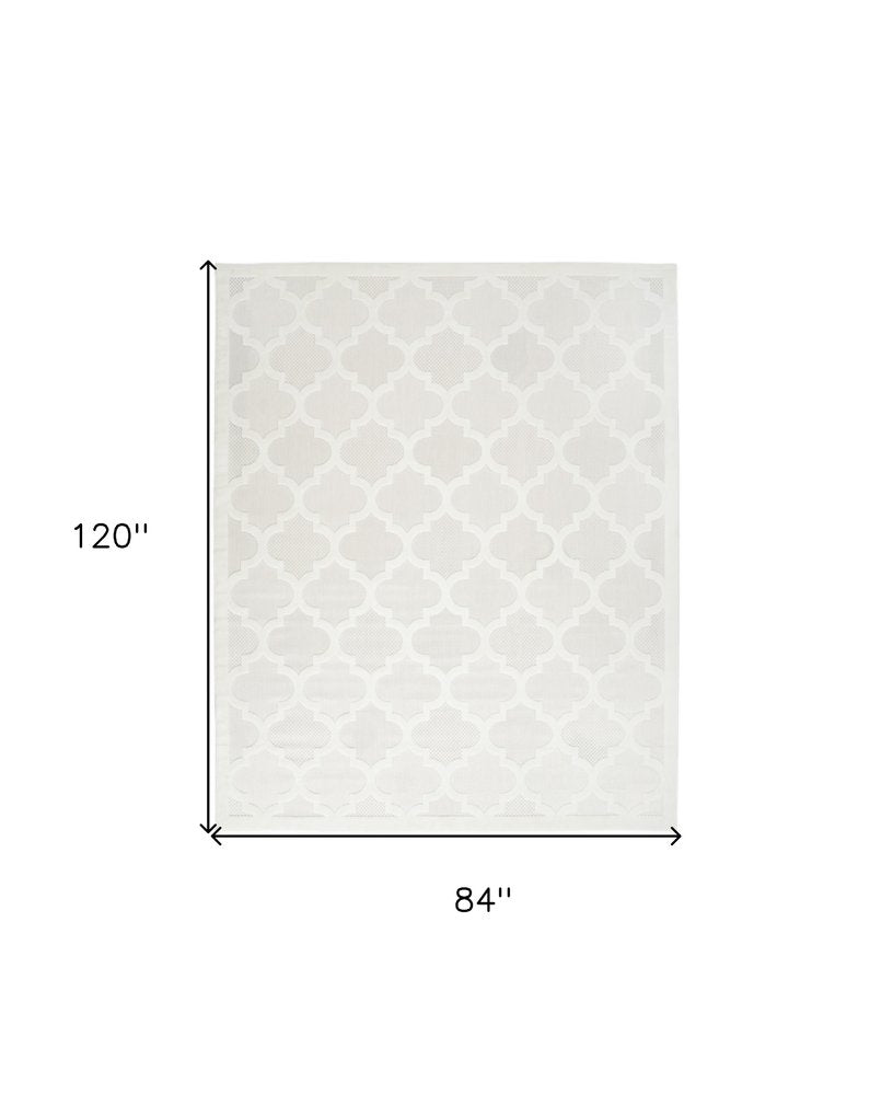 7' X 10' Ivory And White Indoor Outdoor Area Rug