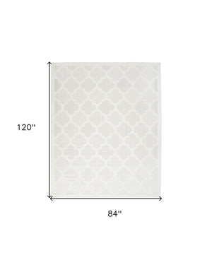 7' X 10' Ivory And White Indoor Outdoor Area Rug