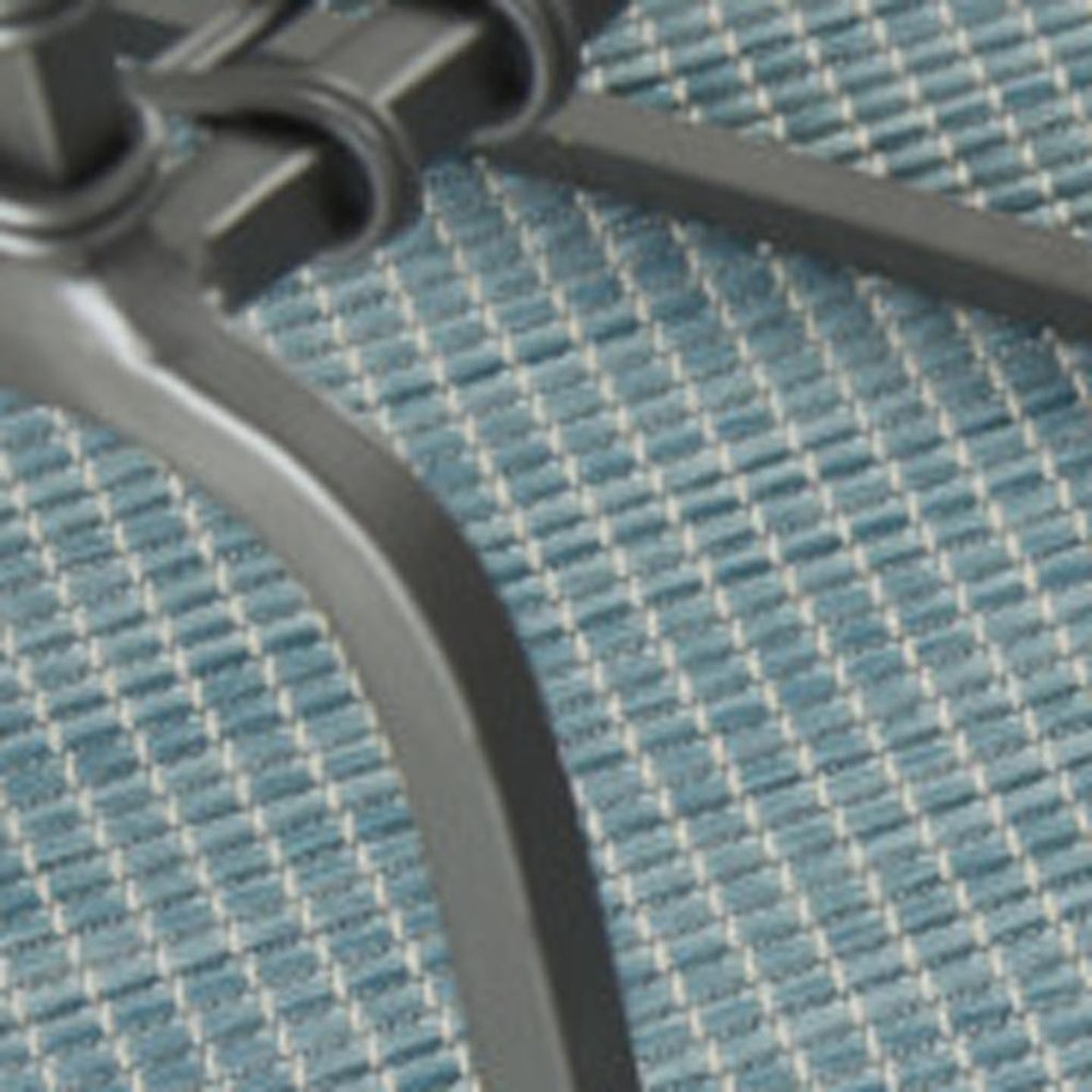 5' X 7' Aqua Indoor Outdoor Area Rug