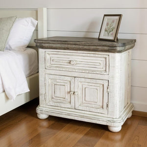 27" Ivory Solid Wood One Drawer Nightstand