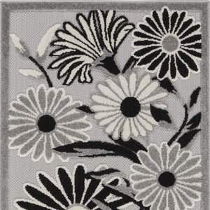 3' X 4' Black and White Floral Indoor Outdoor Area Rug