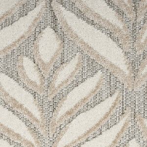 8' Gray and Ivory Round Floral Indoor Outdoor Area Rug