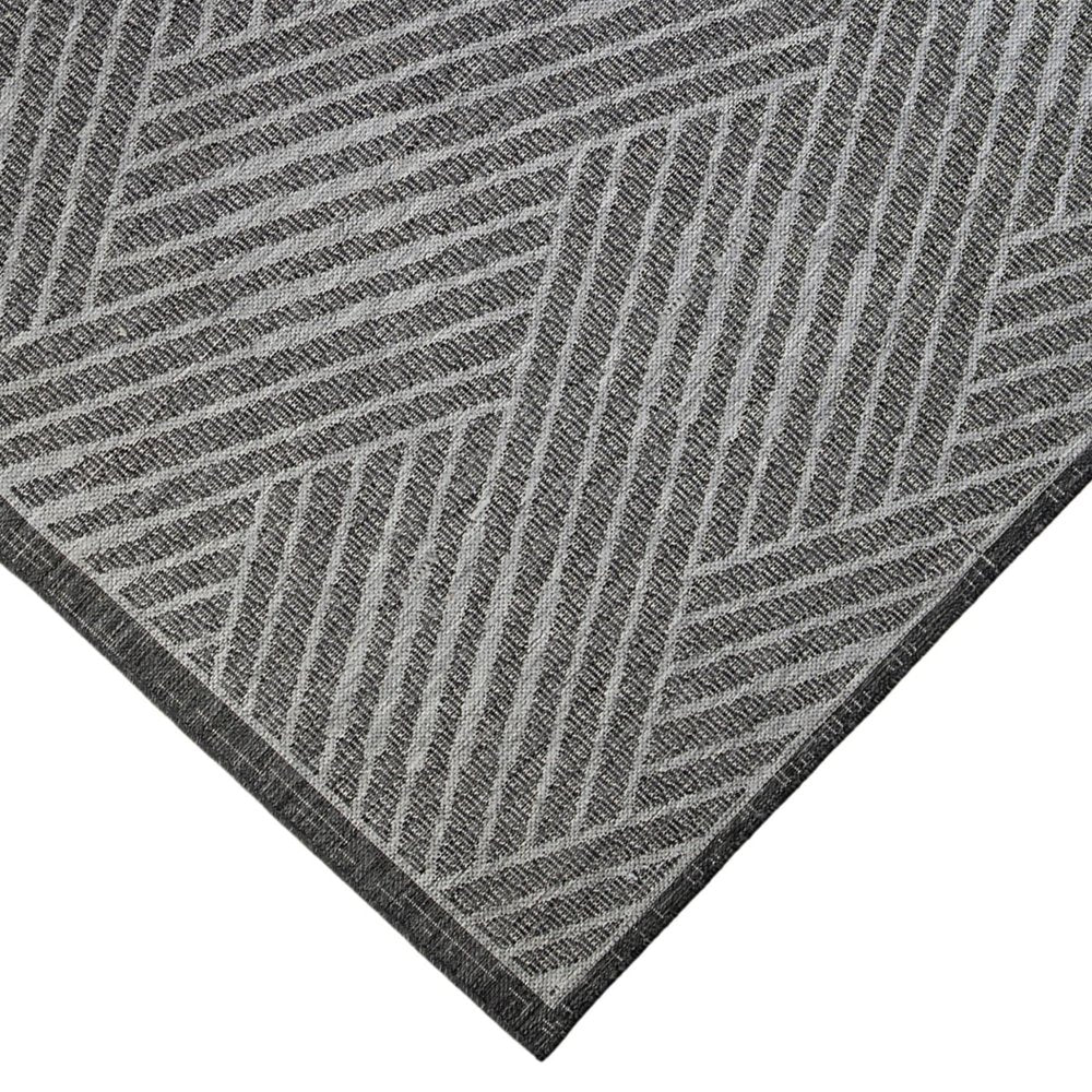 5' X 8' Gray and Blue Geometric Stain Resistant Indoor Outdoor Area Rug
