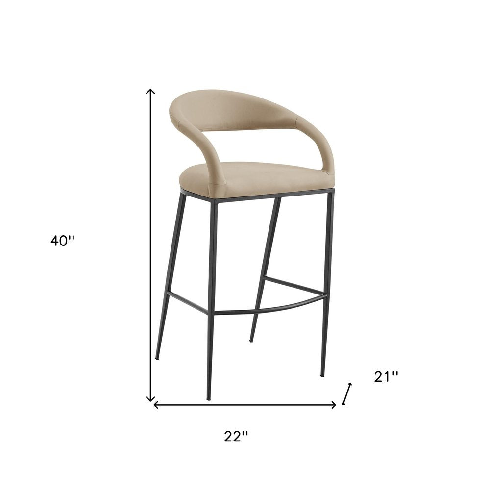 30" Beige And Black Faux Leather And Iron Low Back Bar Height Bar Chair