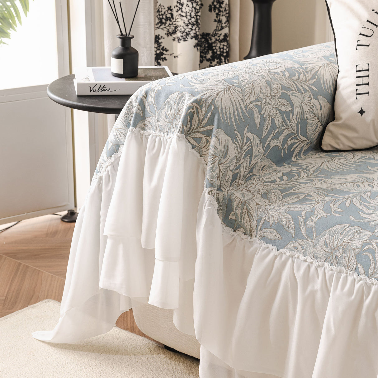 French Chic Style Ruffle Floral Cover Throws for Sofas, Decorative Couch Covers