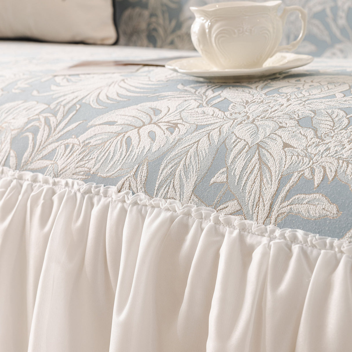 French Chic Style Ruffle Floral Cover Throws for Sofas, Decorative Couch Covers