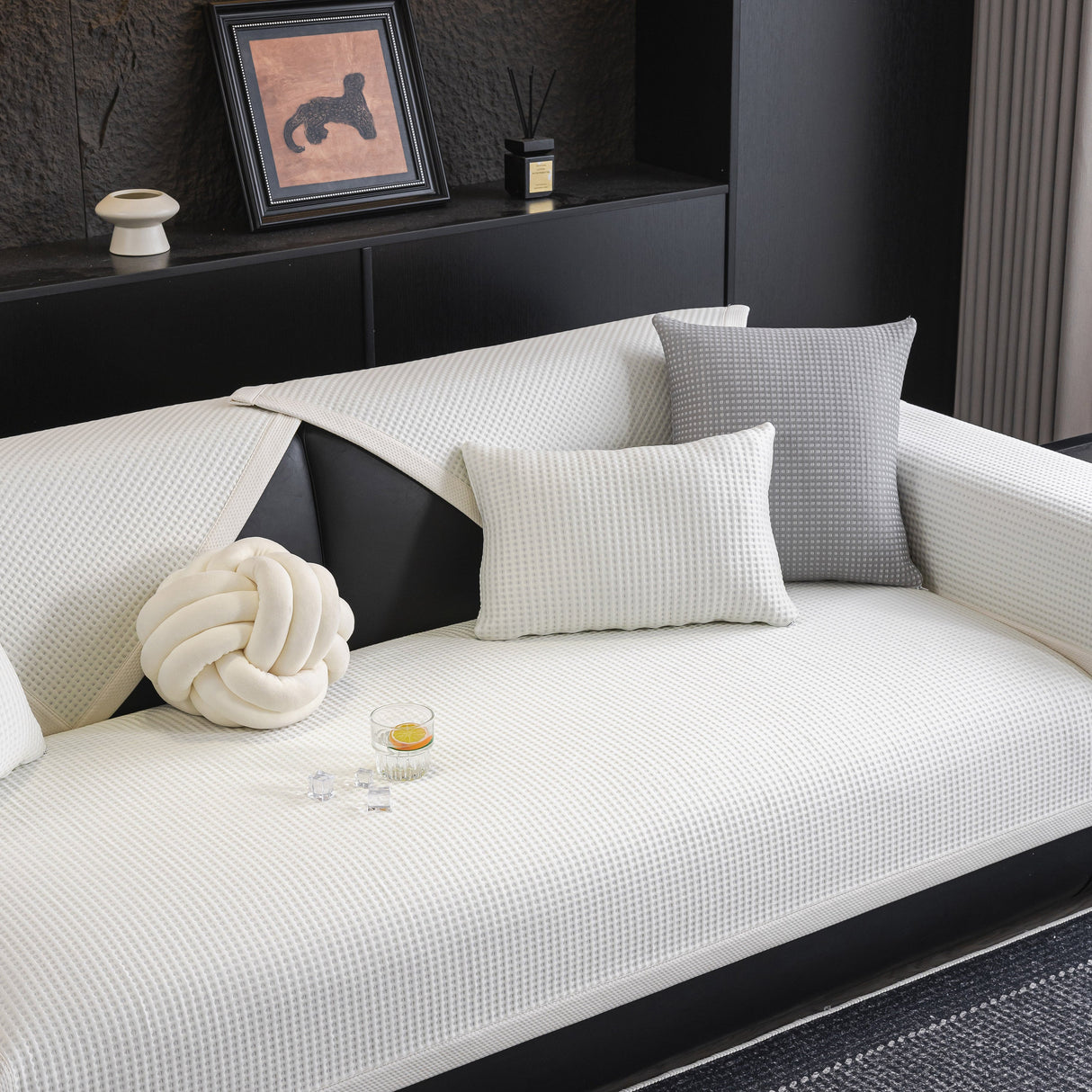 Non-Slip Cooling Breathable Couch Protector Towel, Lightweight Slipcover for Sofas