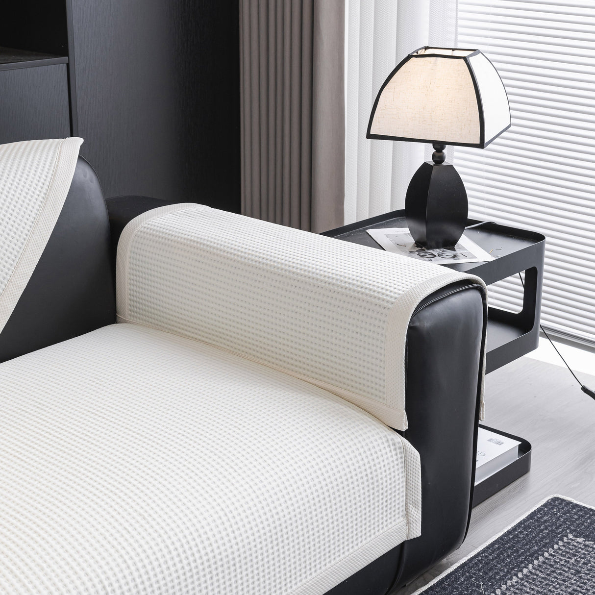 Non-Slip Cooling Breathable Couch Protector Towel, Lightweight Slipcover for Sofas