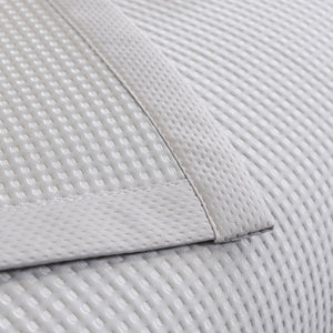 Non-Slip Cooling Breathable Couch Protector Towel, Lightweight Slipcover for Sofas