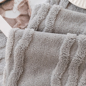 Modern 3D Water Ripple Sofa Cover, Non-Shedding Cream Style Furniture Protector Throw