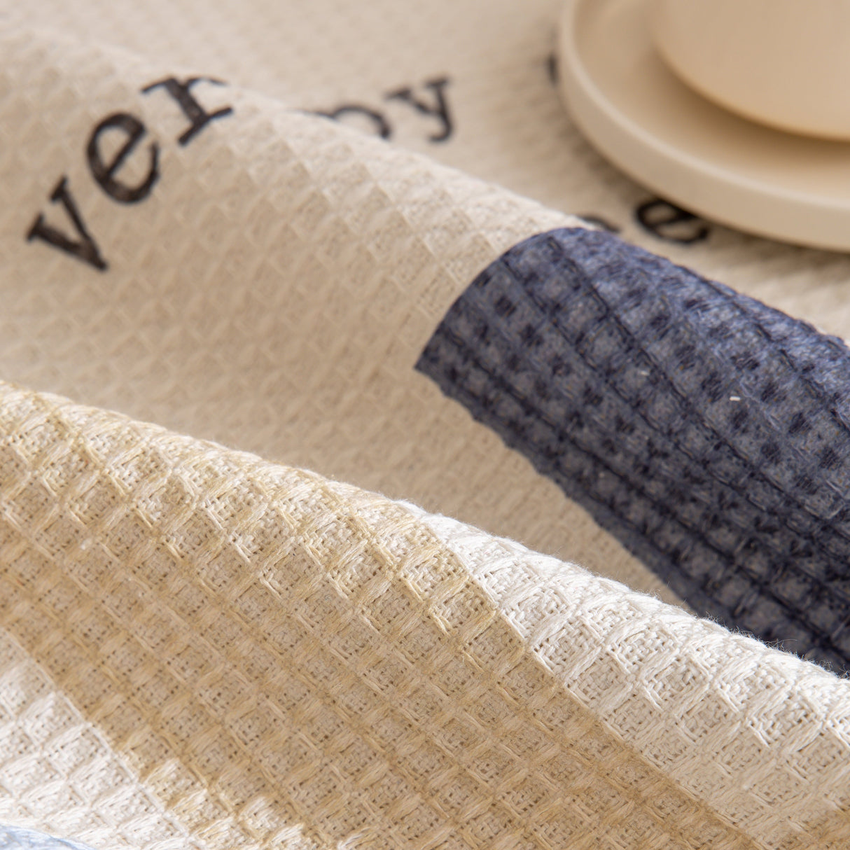 Chenille Sofa Cover Throw, Smile Couch Cover Blanket Throws for Couches, Soft Sofa Towel