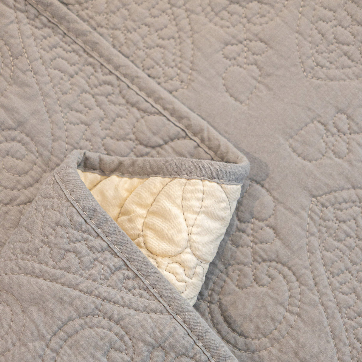 Baroque Floral Quilted Cotton Sofa Cover, Non-Slip Washable Couch Protector