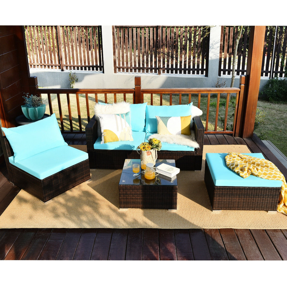 5 Pieces Patio Rattan Sectional Furniture Set with Cushions and Coffee Table -Navy