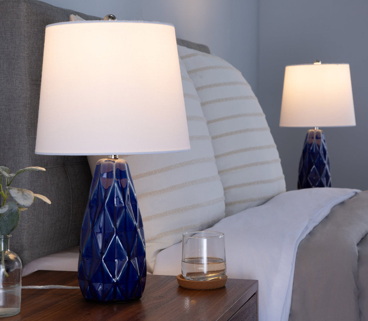 Hex 20' Contemporary Ceramic Accent Lamp Set of 2
